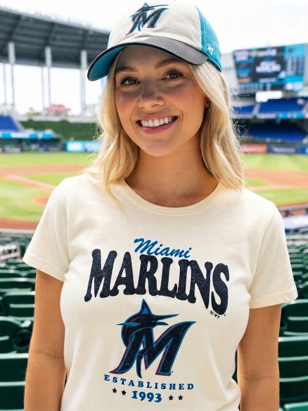 '47 Brand Miami Marlins T-Shirt Women Small NWT Cream Vintage Logo MLB Baseball